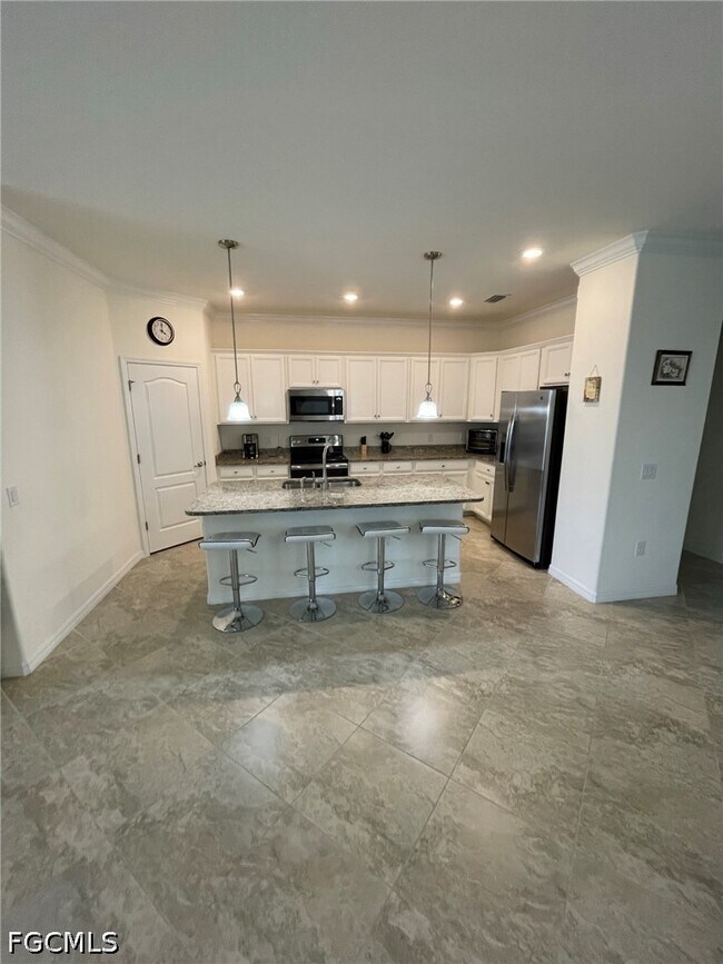 Building Photo - 11548 Shady Blossom Dr