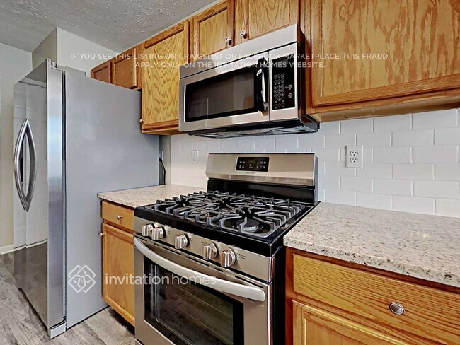 Foto del edificio - 321 St Charles Ave