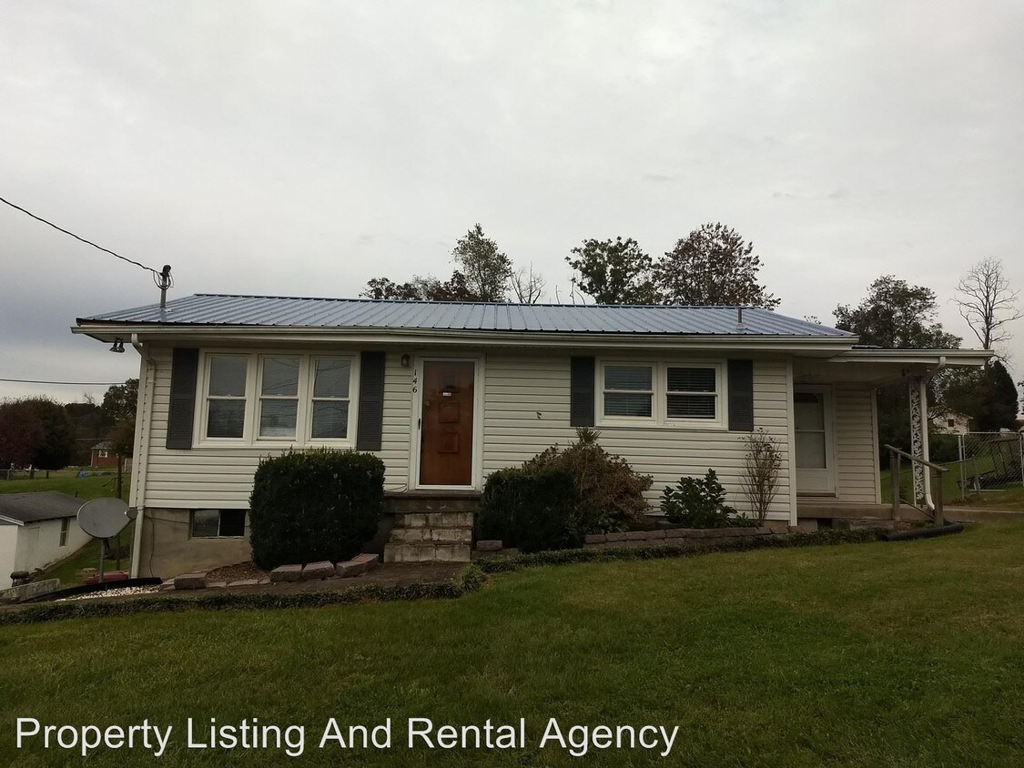 Primary Photo - 4 br, 2 bath House - 146 Hopper Road