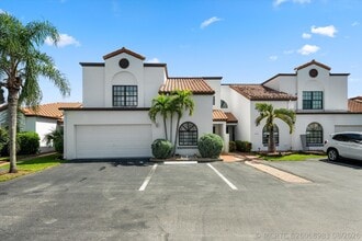 Building Photo - 13514 Fountain View Blvd