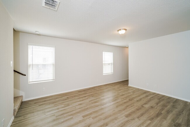 Foto del edificio - Green Lake Meadow - 5211 Moni Rock Dr, San...