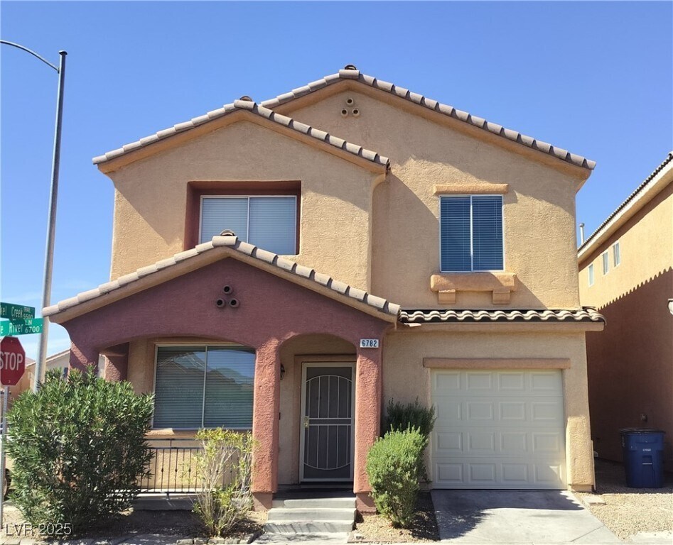 Foto principal - 6782 Granite River Ln