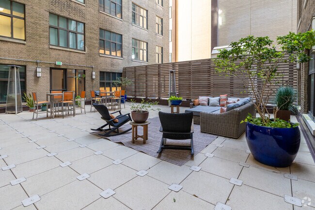 Patio al aire libre - The Residences at Barnett