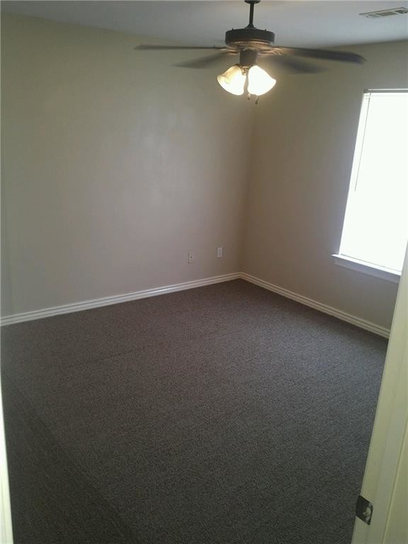 Foto del edificio - 221 Graystone Cir