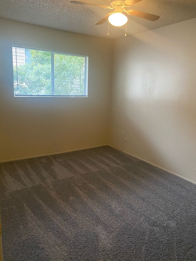 Building Photo - 135 N Wilson Ave
