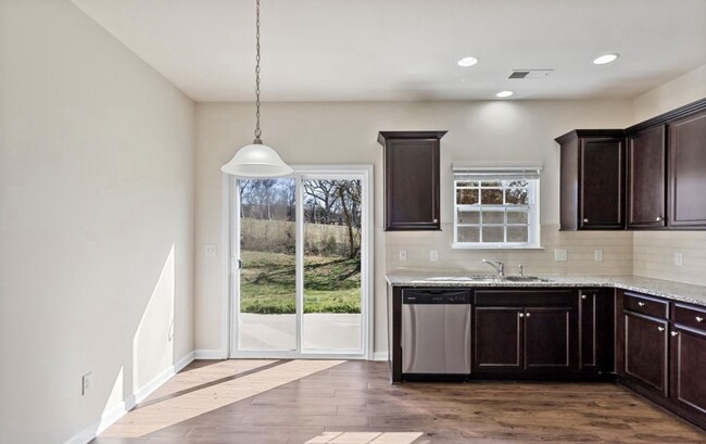 Building Photo - 2326 McCampbell Wells Way