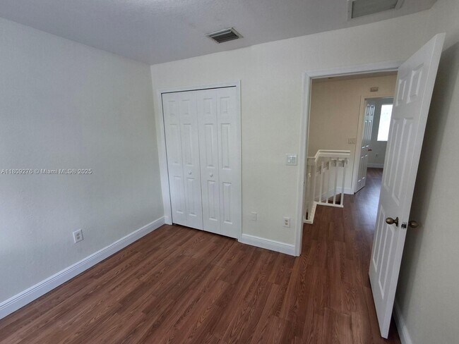 Foto del edificio - 2831 SE 15th Rd