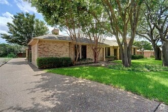 Building Photo - 5717 Ridgerock Ct