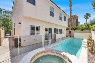 Building Photo - 10256 Copparo Pl