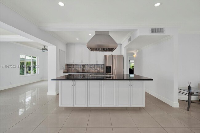 Foto del edificio - 5901 SW 45th St