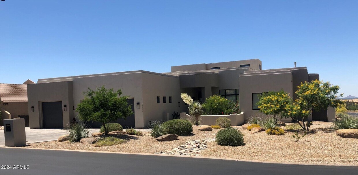 Foto principal - 12454 N 120th St