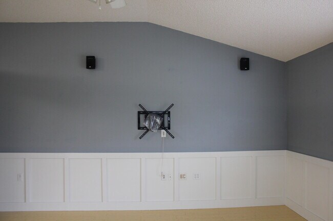 Foto del edificio - 6476 Sailport Cove