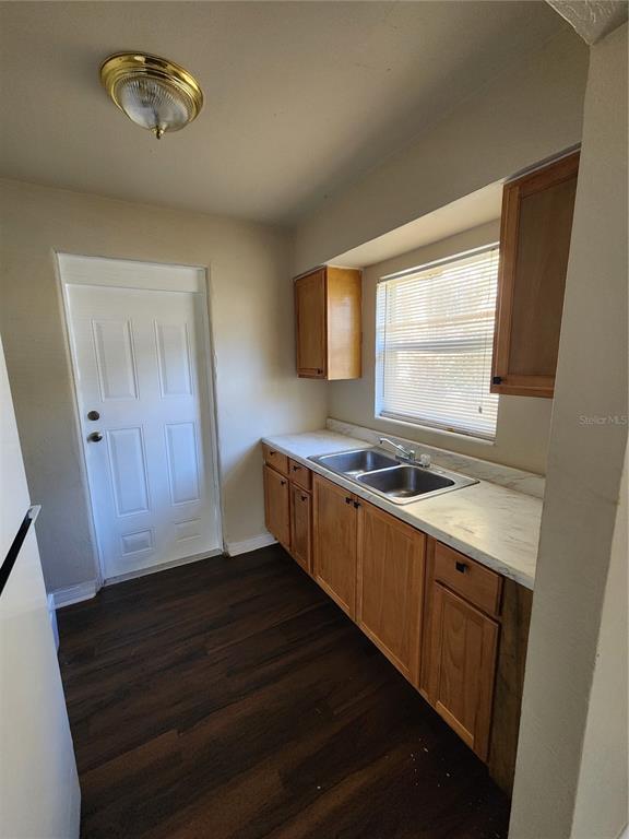 Foto del edificio - 2219 Highland St S