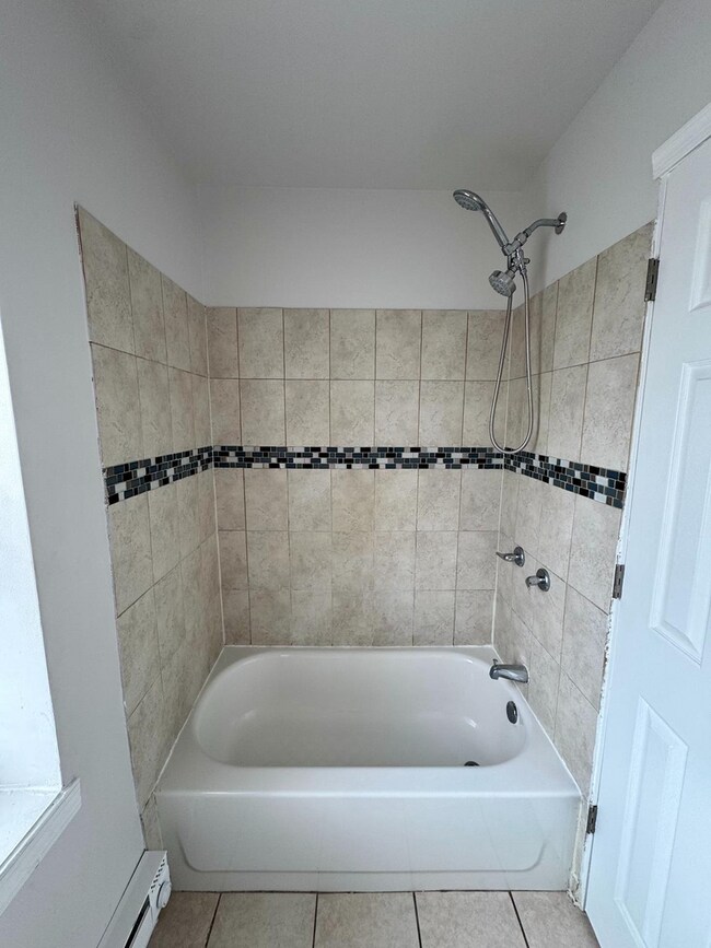 Foto del edificio - 3413 Frankford Ave