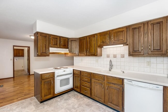 Foto del edificio - 3 br, 3 bath House - 1306 N Brookfield Ln