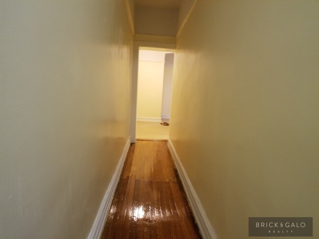 Foto del edificio - 164 Linden Blvd