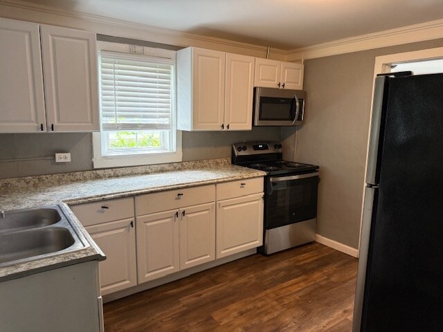 Foto del edificio - 807 E 7th Ct