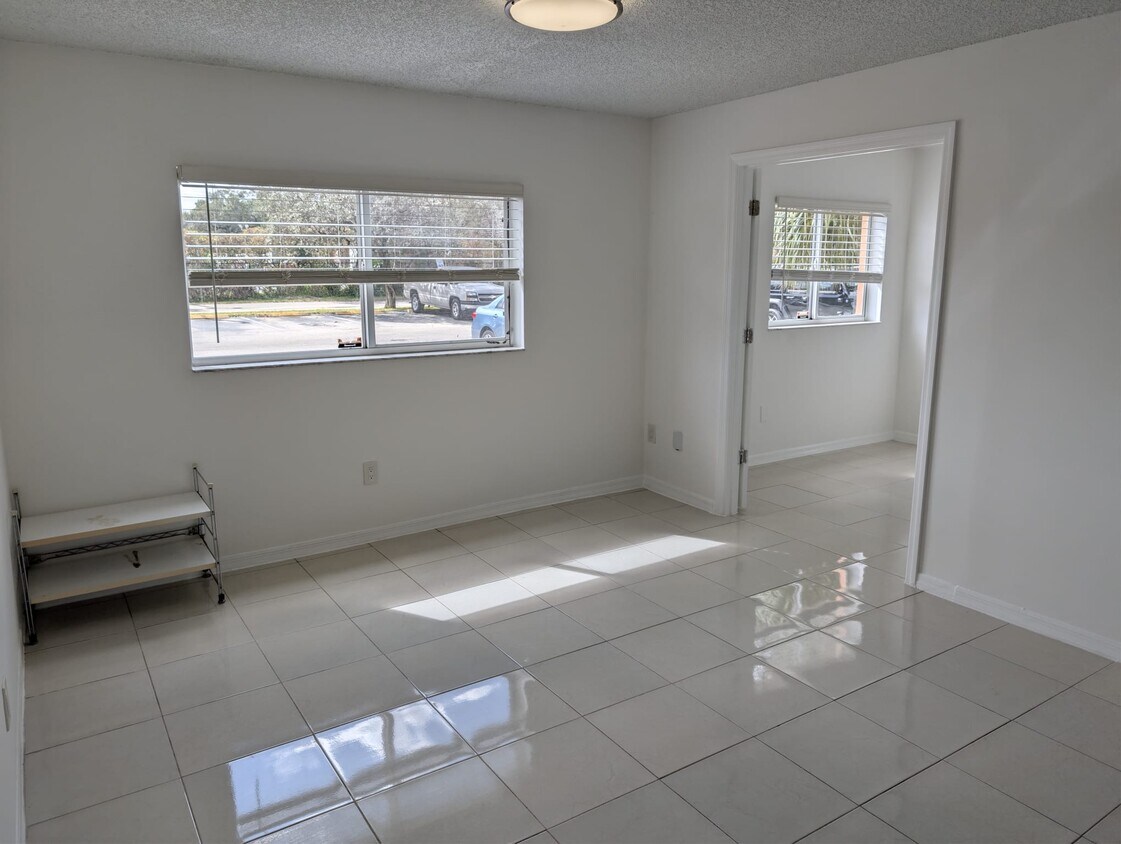 Foto del edificio - 3650 N 56th Ave