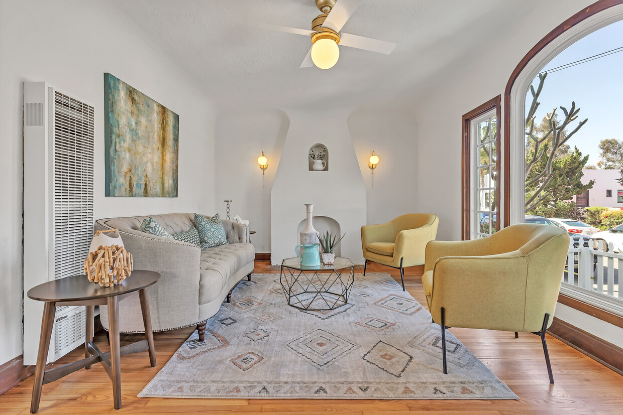 Foto principal - 1521 Robinson Ave