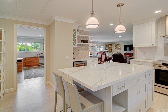 Building Photo - 2393 Via Mariposa W