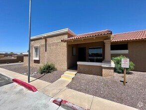 Building Photo - 501 W Tonopah Dr