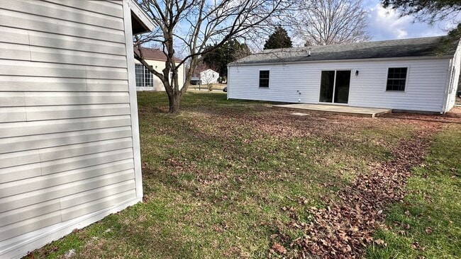 Building Photo - 29284 Corbin Pkwy
