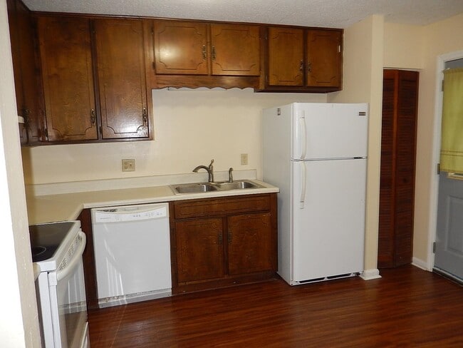 Foto del edificio - 2685 Mission Rd