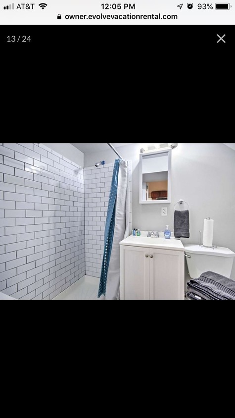 Bathroom - 3108 M Pl SE