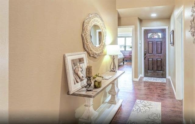 Foto del edificio - 209 Piccadilly Cir