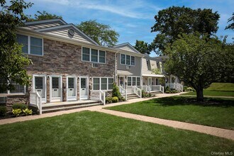 Building Photo - 40 Fairfield Way