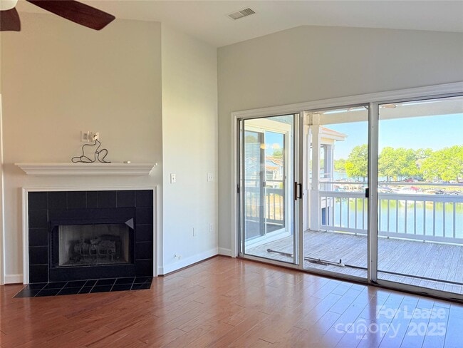 Building Photo - 1133 Torrence Cir