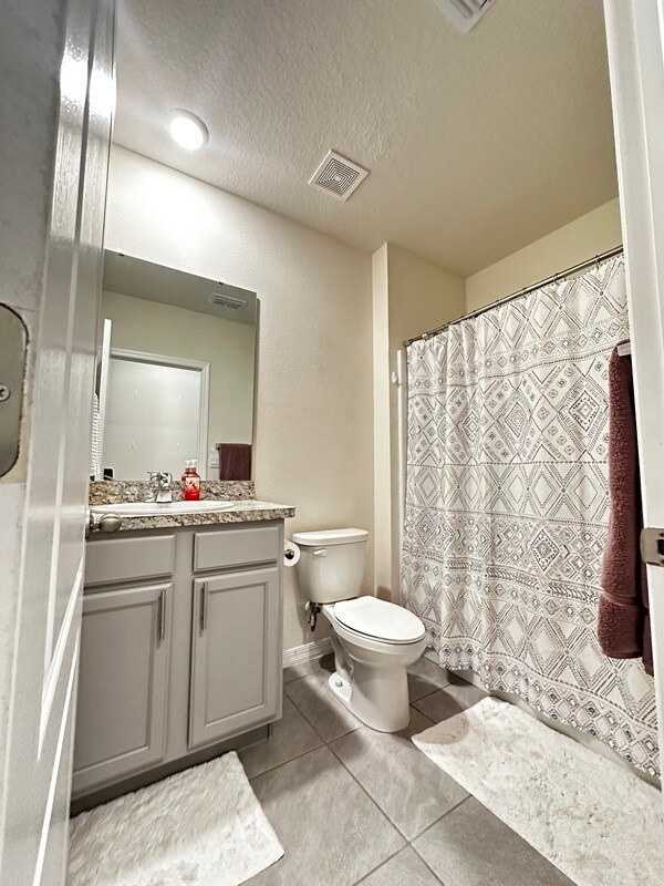 Foto del edificio - 1391 Berry Ln