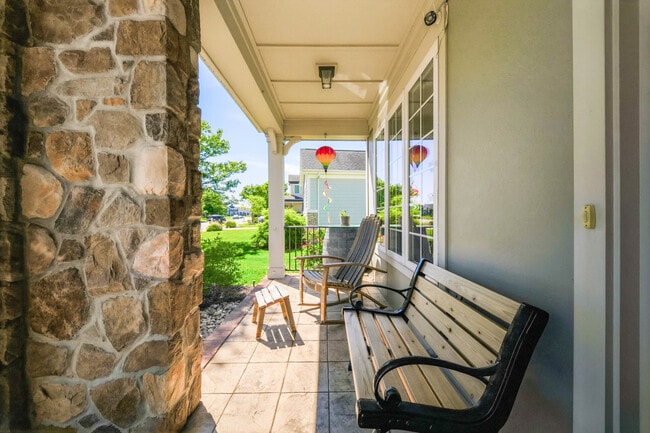 Building Photo - 3418 Raintree Cir