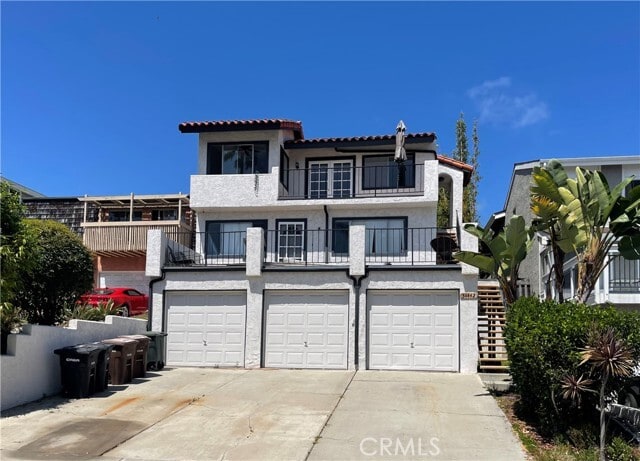 Building Photo - 34442 Via Espinoza