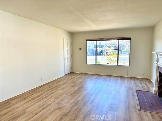 Building Photo - 904 S Ramona St