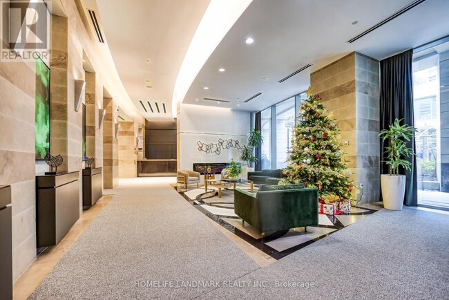 Building Photo - 2181 Yonge St