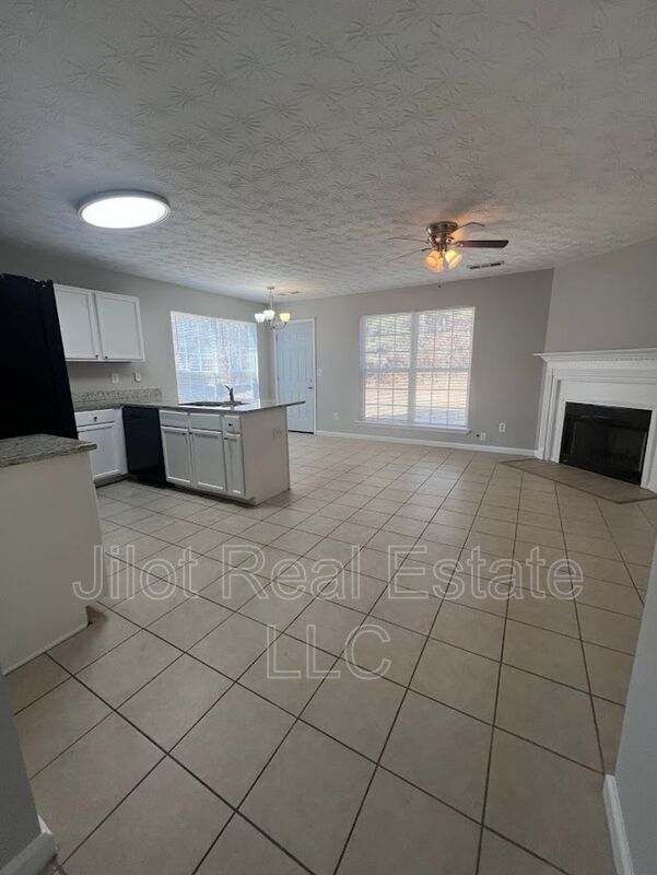 Foto del edificio - 216 Matthew Ln