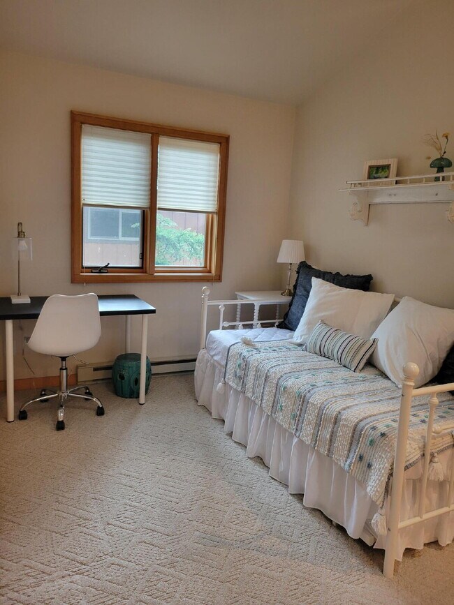 Foto del edificio - 281 Eagle Bend Dr