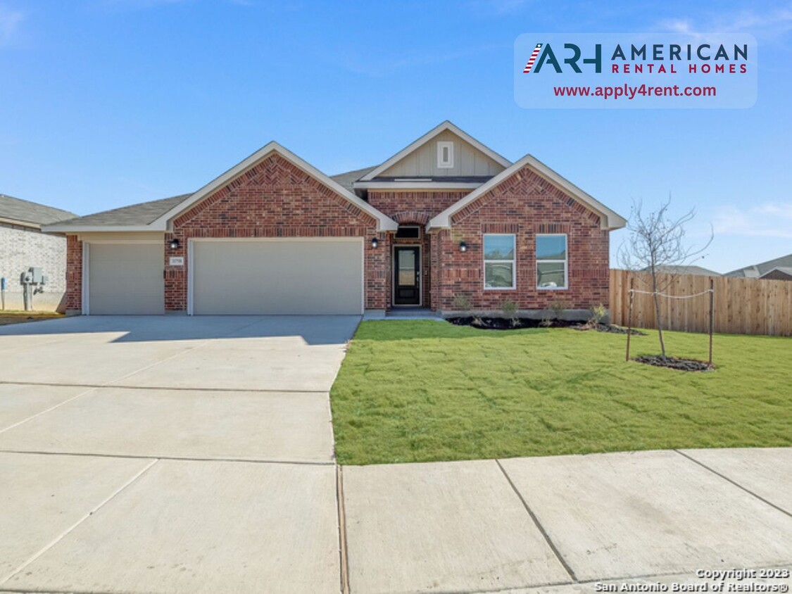 Foto principal - 4BR/3 BA with 3-CAR GARAGE - Upgraded 2161...