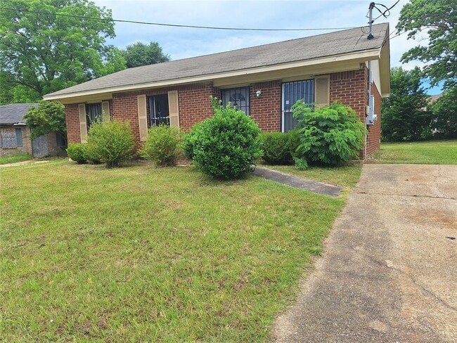 Building Photo - 3545 Jason Ct
