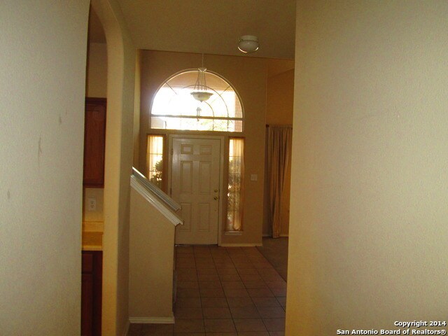 Building Photo - 14607 Redwood Valley