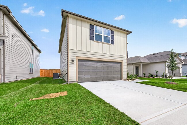 Building Photo - 8347 Vacek Xing Wy