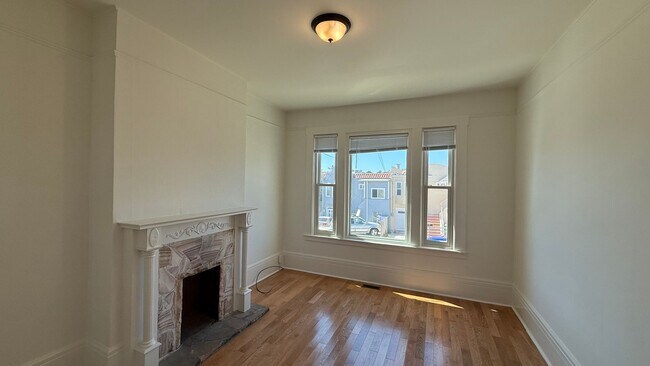 Foto del edificio - Epic REA - Expansive 2BD/ 1BA with Huge Garage in the Outer Mission
