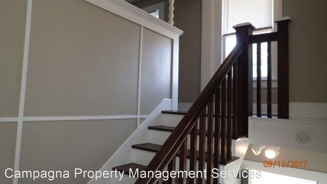 Foto del edificio - 1 br, 1 bath House - 5738 Worth St