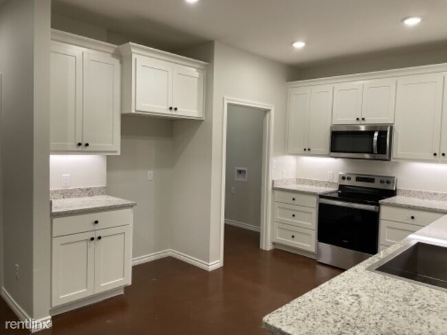 Foto del edificio - 12750 County Rd 1254