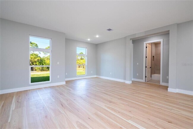 Foto del edificio - 49 Santa Fe St