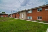 Foto principal - 8614 Frost Ave