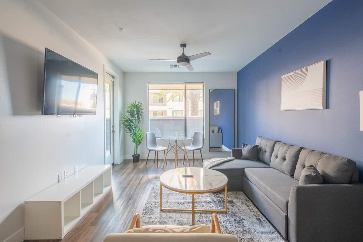 Foto principal - 701 W Rio Salado Pkwy