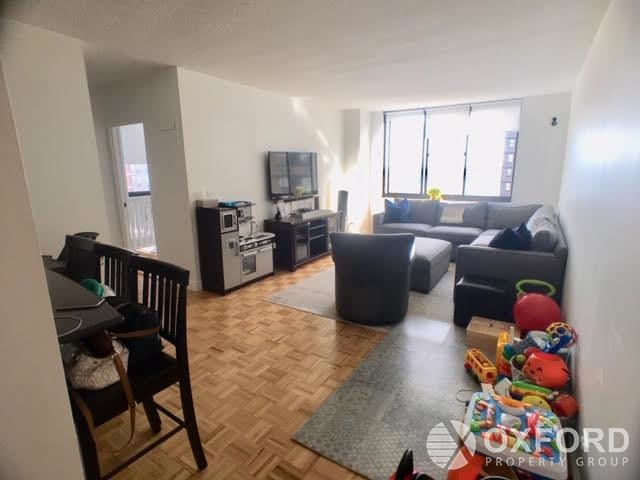 Primary Photo - 205 East 95th Street