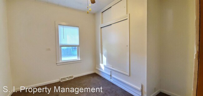 Foto del edificio - 3 br, 1 bath House - 703 S. Duncan
